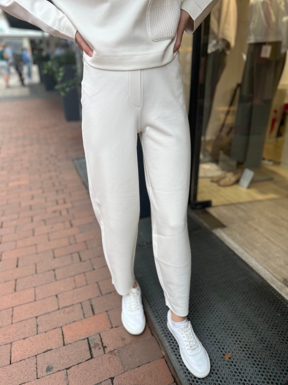 Margittes Damen Sweathose in Creme