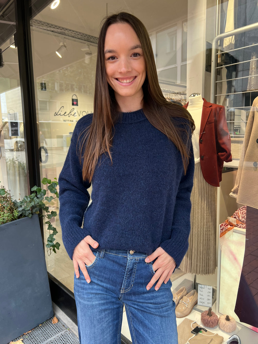 Margittes Damen Strickpullover in Dunkelblau