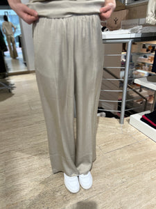 Margittes Damen Hose in Sand